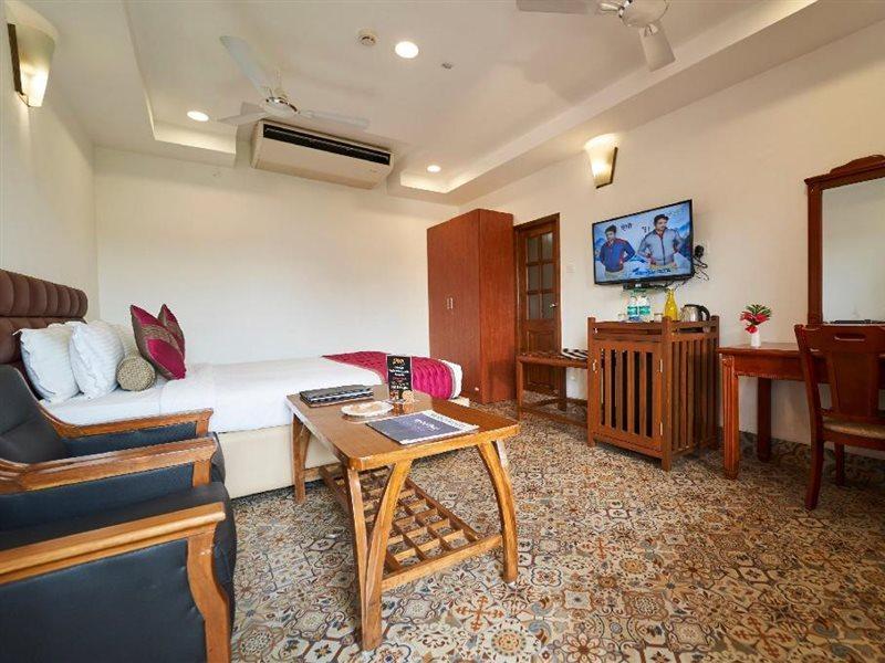 Kailash Beach Resort Pondicherry Exterior photo