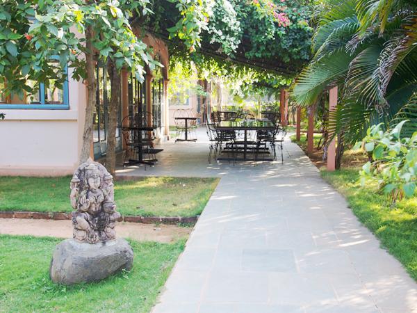 Kailash Beach Resort Pondicherry Exterior photo